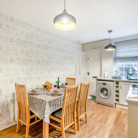 Ferienhaus 3 Bed In Oc-w418 Whitby